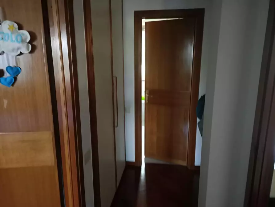 Immagine 14 di Appartamento in vendita  a Massa