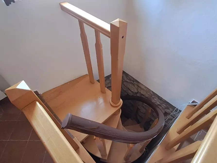 Immagine 12 di Appartamento in vendita  a Casale Marittimo