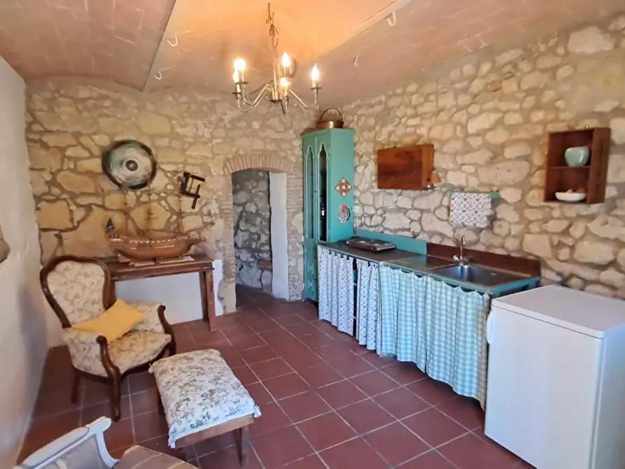 Immagine 5 di Appartamento in vendita  a Casale Marittimo