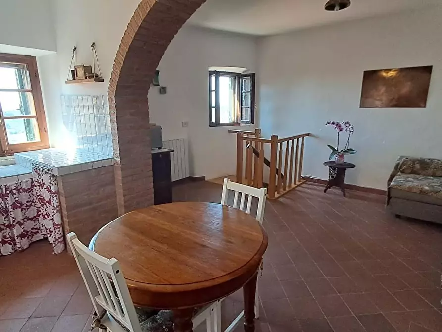 Immagine 16 di Appartamento in vendita  a Casale Marittimo