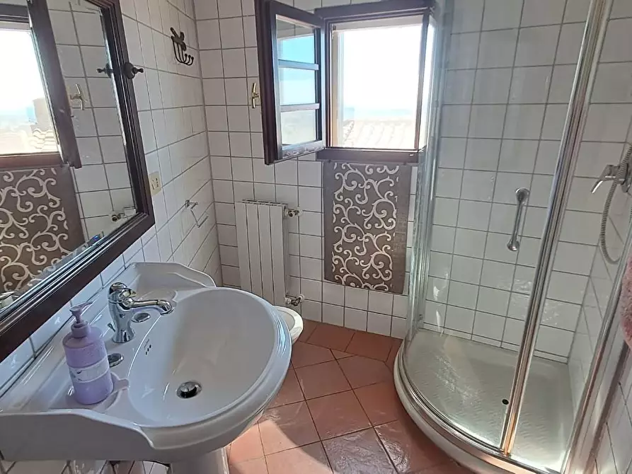 Immagine 24 di Appartamento in vendita  a Casale Marittimo