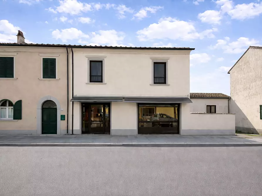 Immagine 13 di Terratetto in vendita  a Cascina