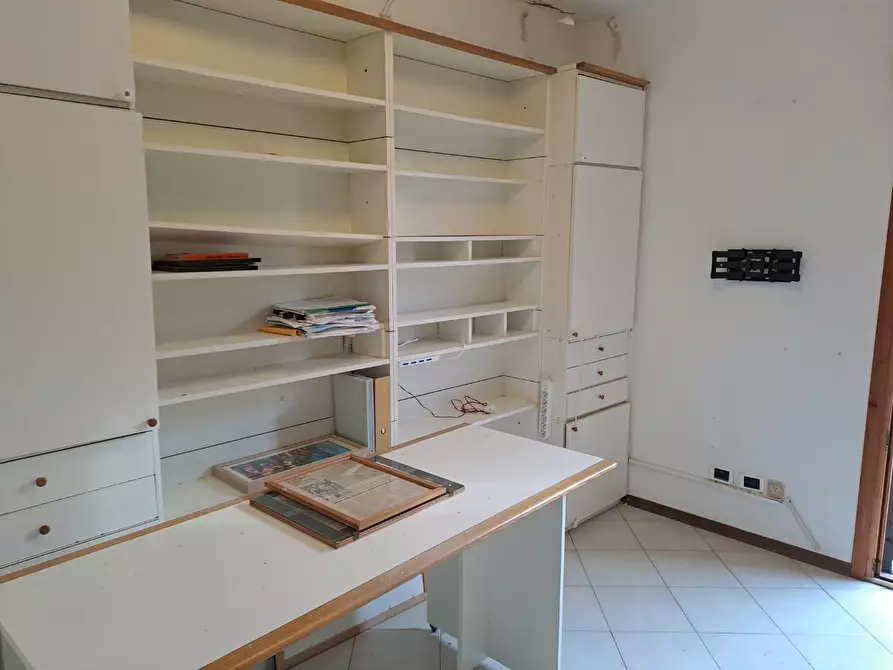 Immagine 9 di Villetta a schiera in vendita  a Fiesole