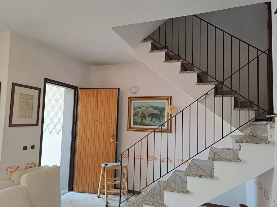 Immagine 4 di Villetta a schiera in vendita  a Fiesole