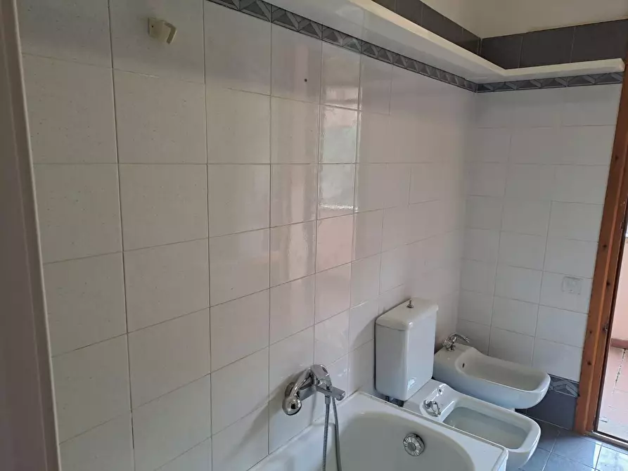 Immagine 21 di Villetta a schiera in vendita  a Fiesole