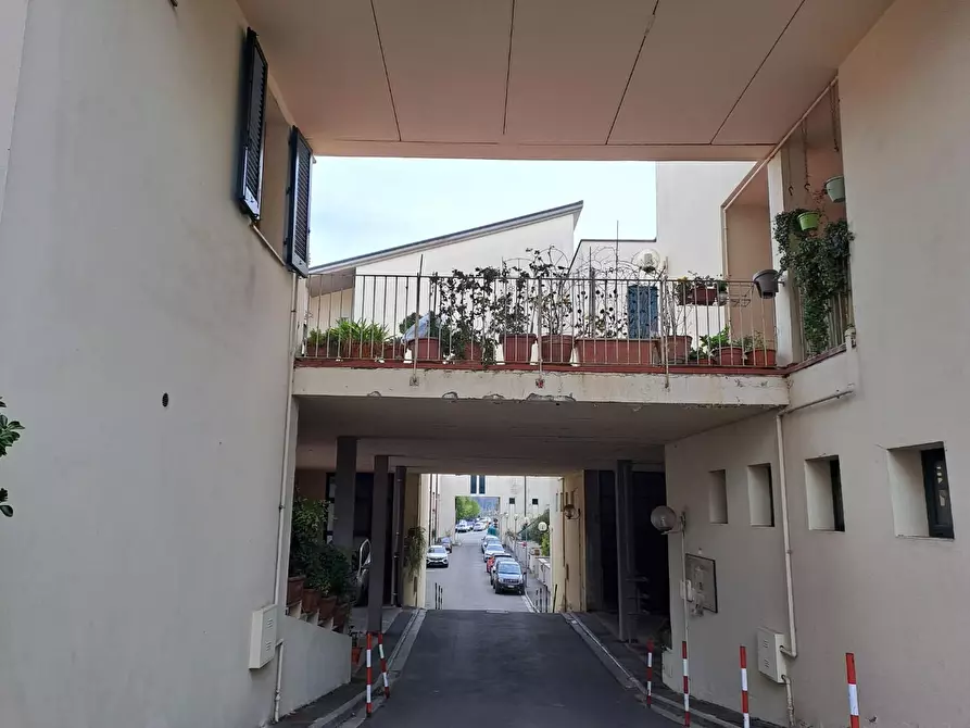 Immagine 31 di Villetta a schiera in vendita  a Fiesole