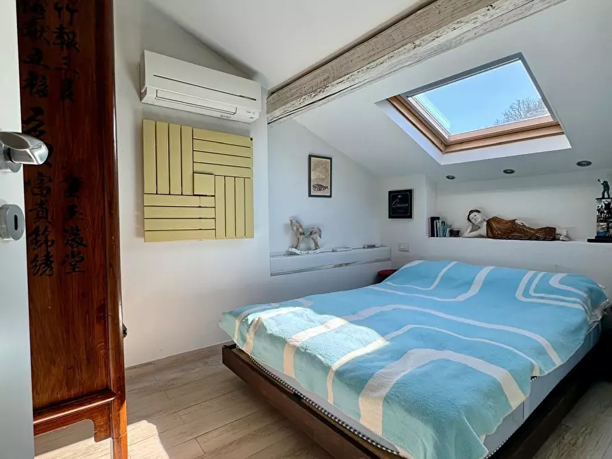 Immagine 18 di Terratetto in vendita  a Camaiore