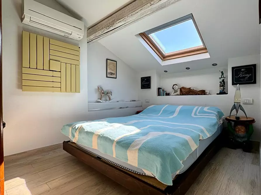 Immagine 19 di Terratetto in vendita  a Camaiore