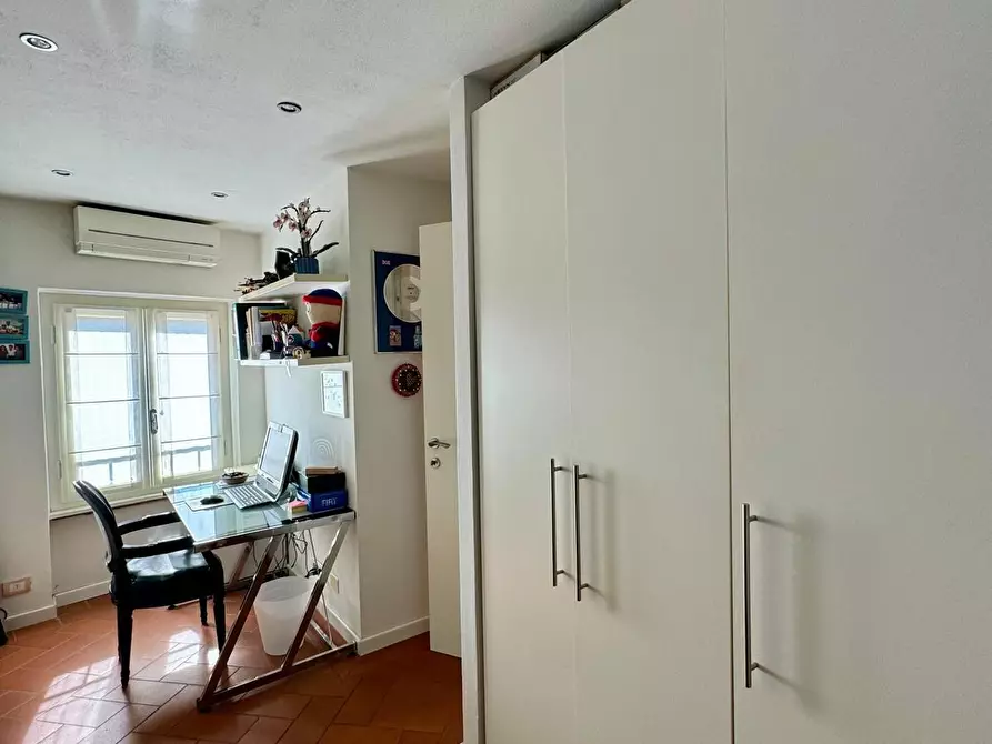 Immagine 13 di Terratetto in vendita  a Camaiore