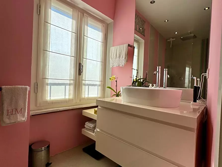 Immagine 32 di Terratetto in vendita  a Camaiore