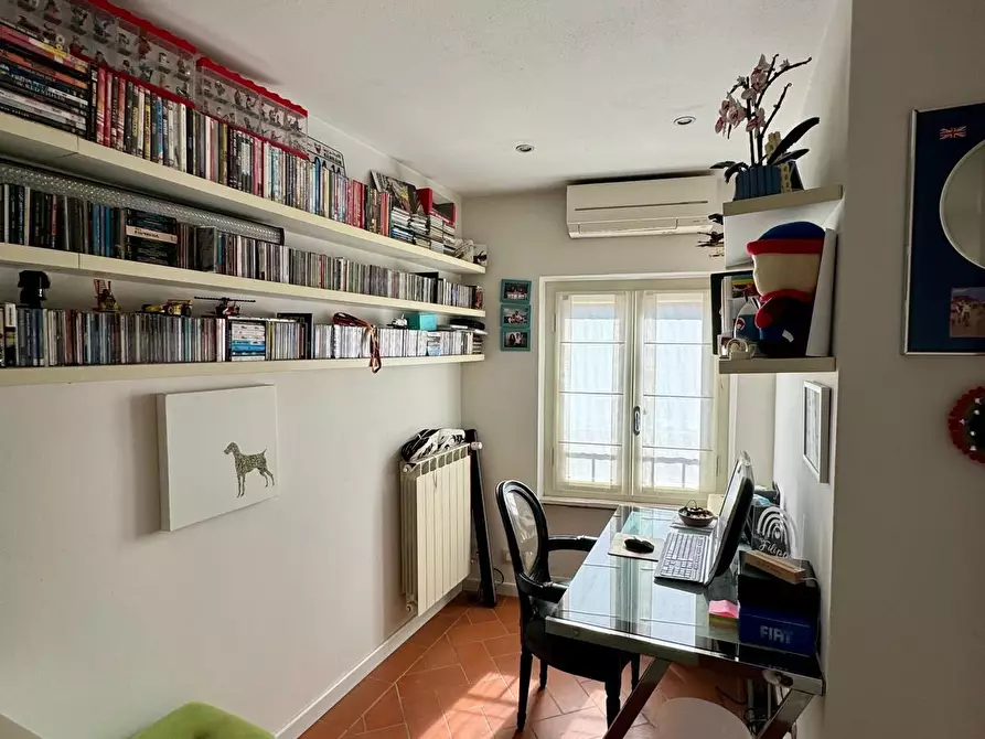 Immagine 14 di Terratetto in vendita  a Camaiore