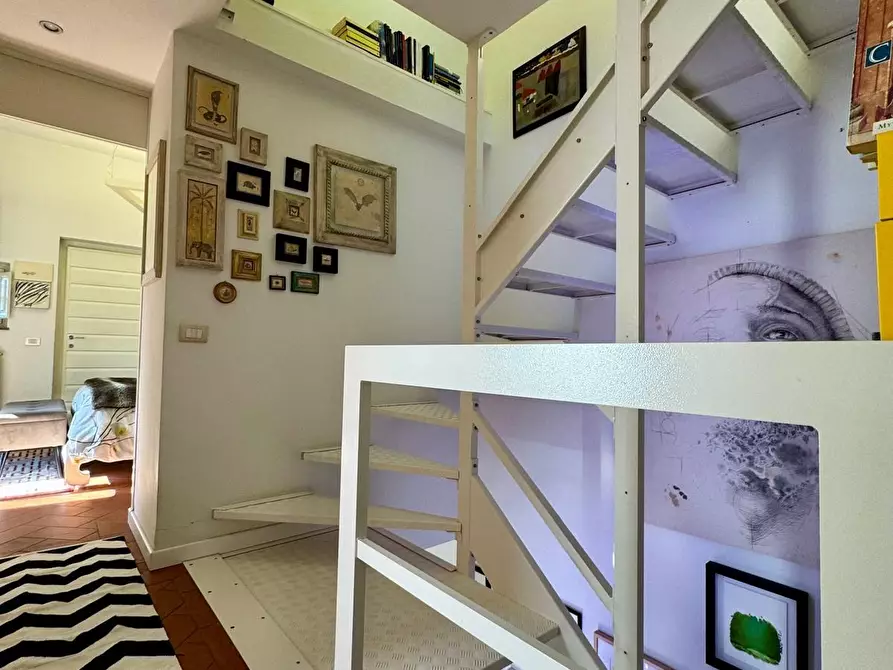 Immagine 15 di Terratetto in vendita  a Camaiore