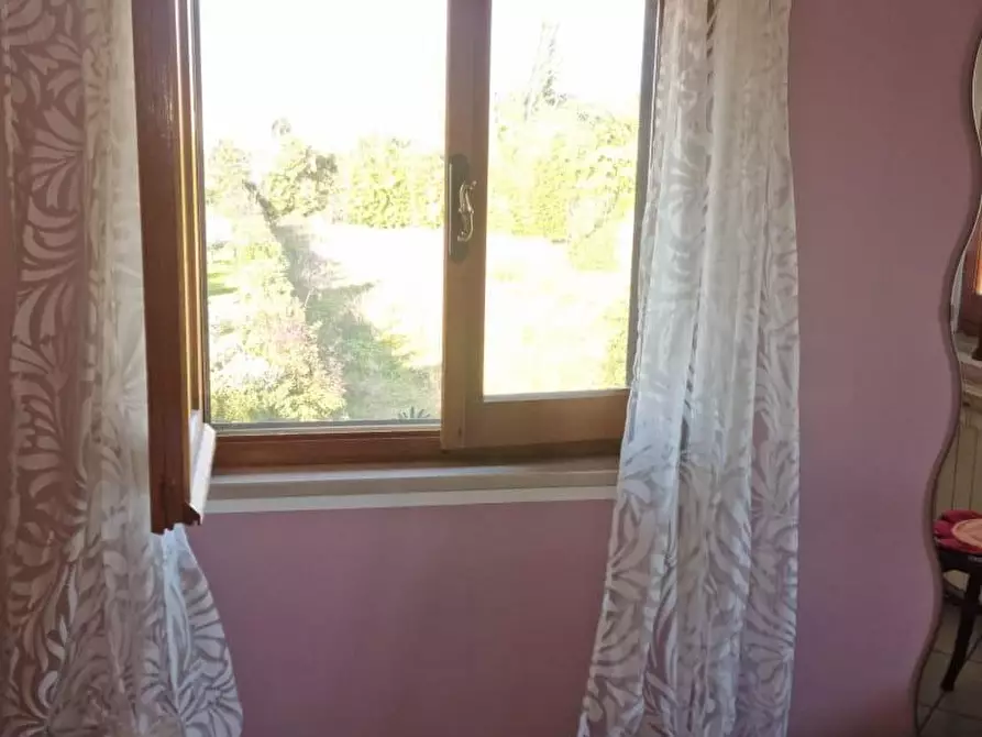 Immagine 17 di Appartamento in vendita  a Lucca