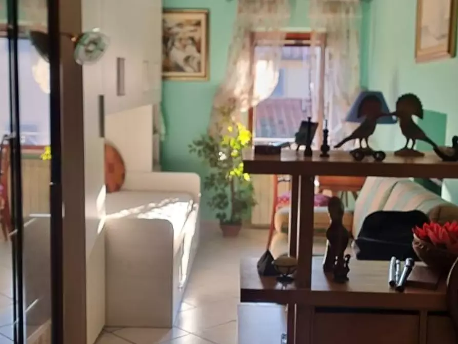 Immagine 13 di Appartamento in vendita  a Lucca