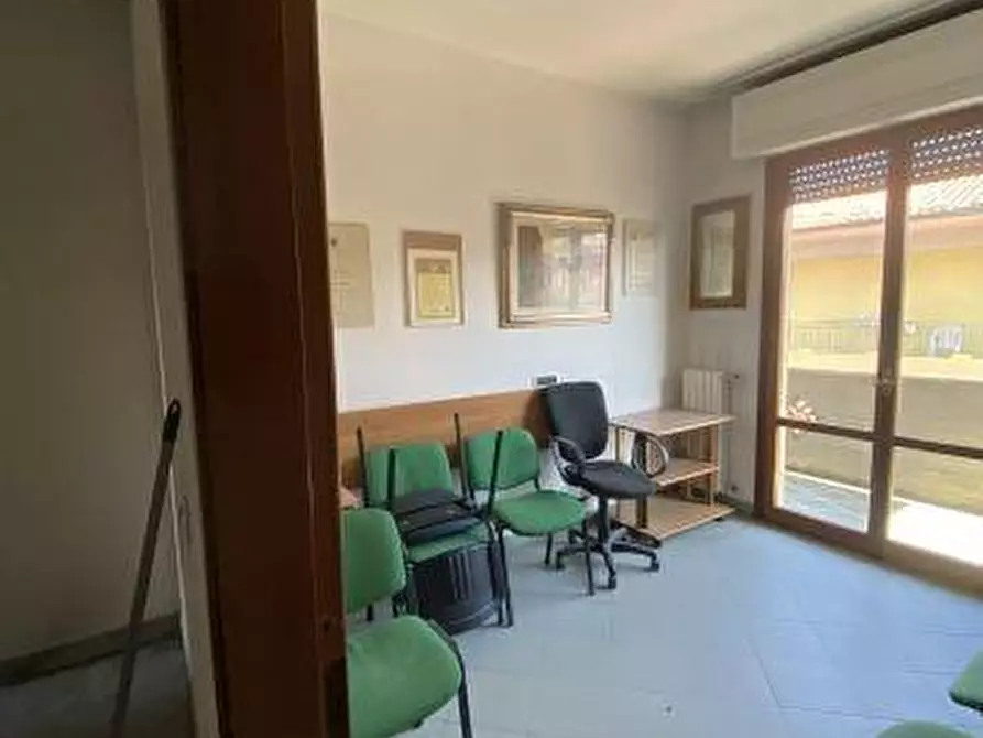 Immagine 4 di Appartamento in vendita  a Castelnuovo Magra