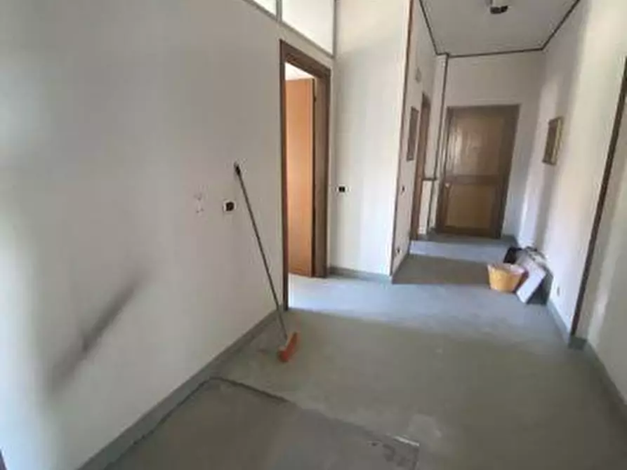 Immagine 1 di Appartamento in vendita  a Castelnuovo Magra