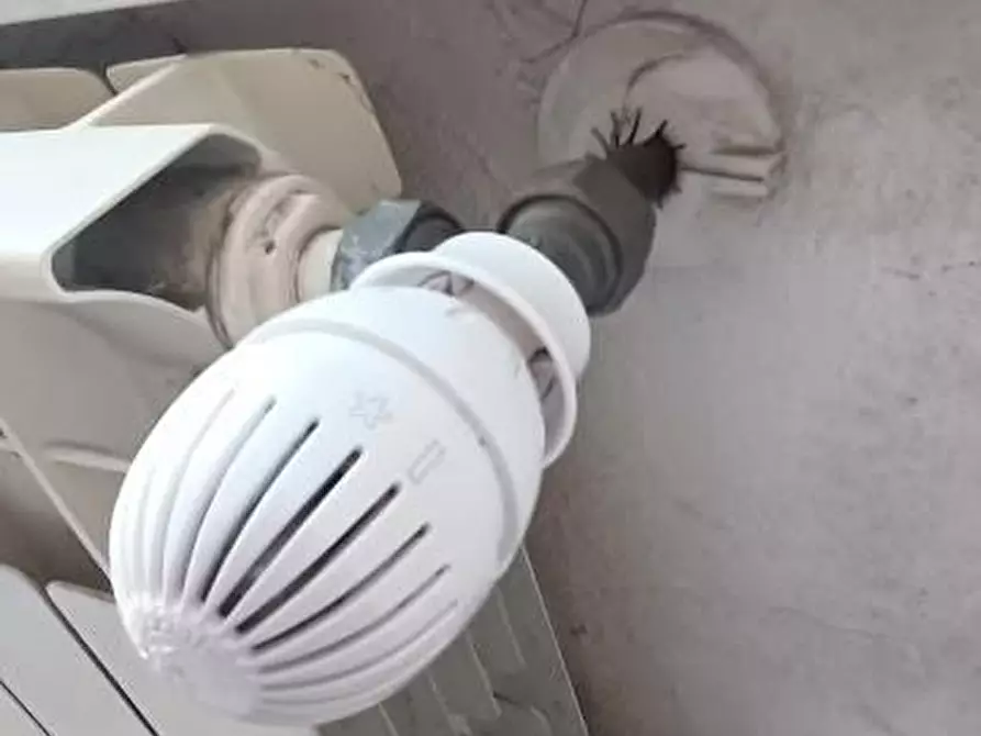 Immagine 4 di Appartamento in vendita  a Pisa