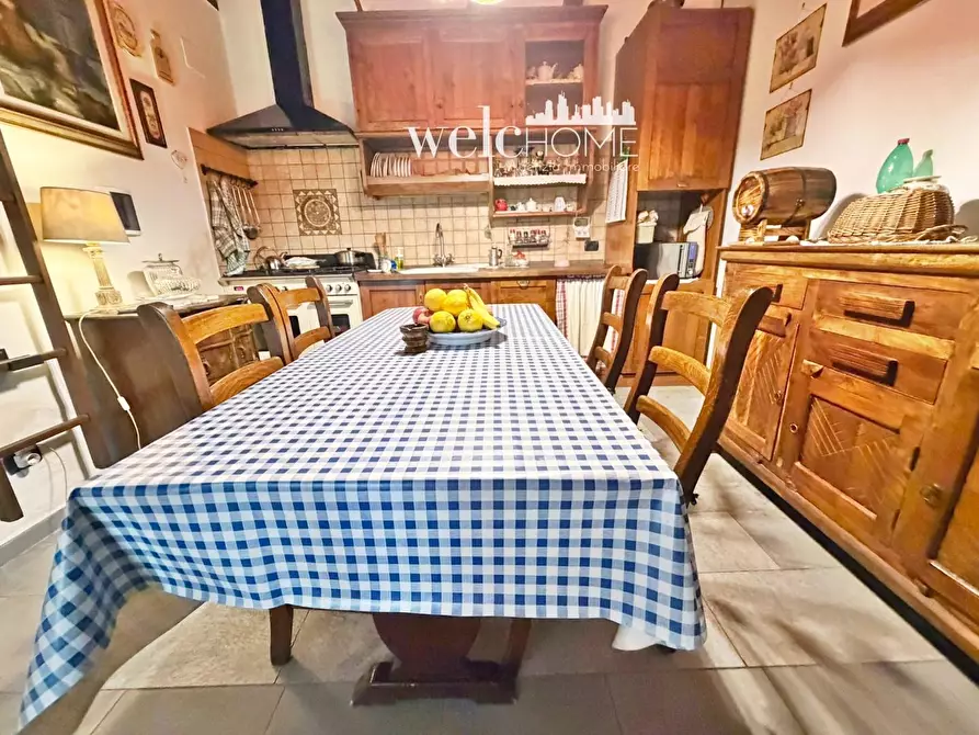 Immagine 33 di Appartamento in vendita  a Campi Bisenzio