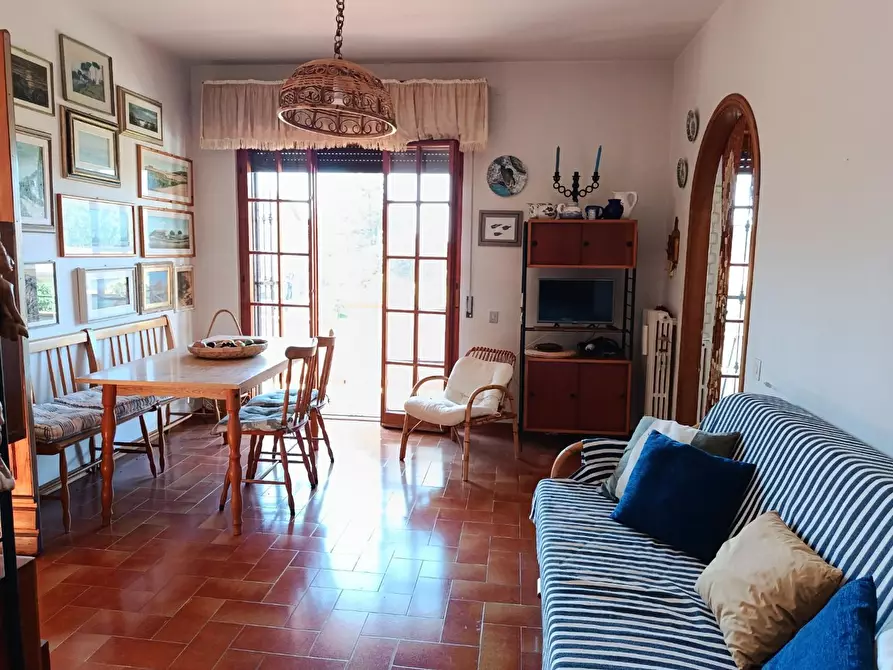 Immagine 5 di Appartamento in vendita  a Rosignano Marittimo