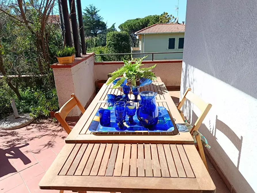 Immagine 4 di Appartamento in vendita  a Rosignano Marittimo