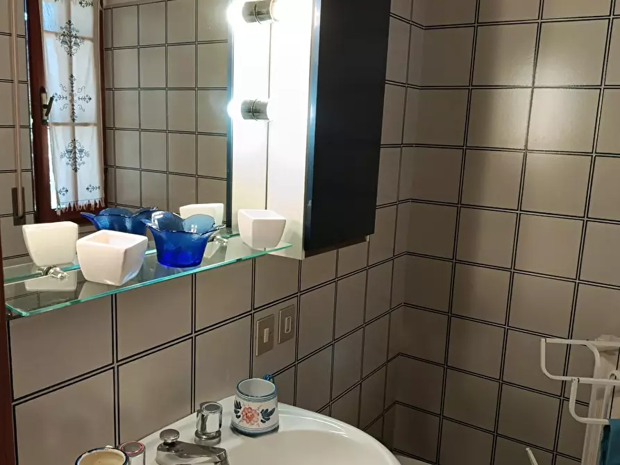 Immagine 23 di Appartamento in vendita  a Rosignano Marittimo