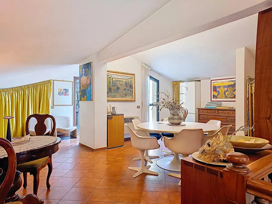 Immagine 12 di Mansarda in vendita  a Pisa