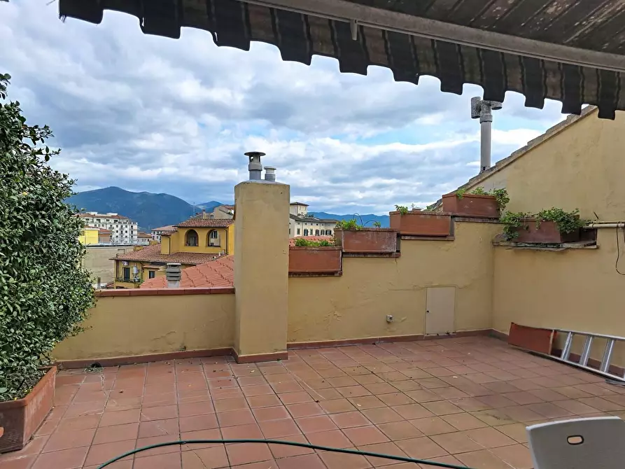 Immagine 35 di Mansarda in vendita  a Pisa