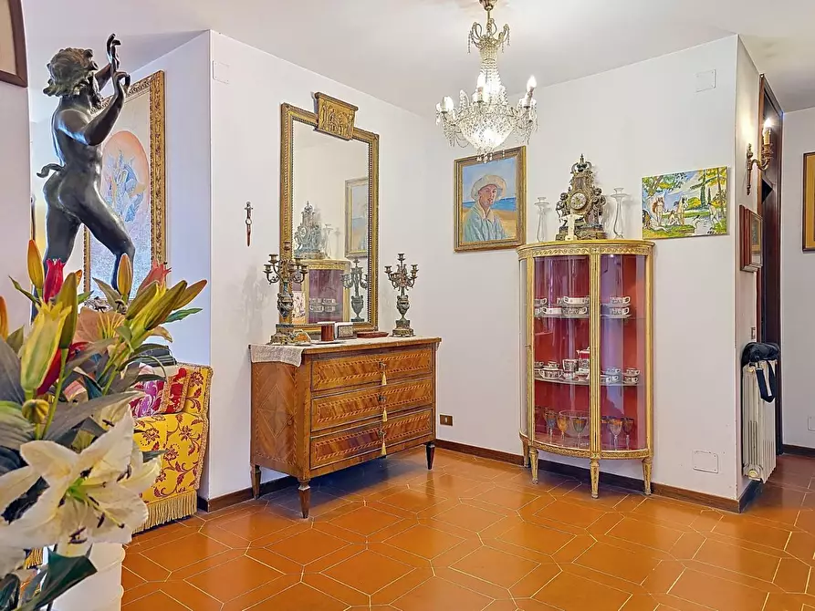 Immagine 1 di Mansarda in vendita  a Pisa