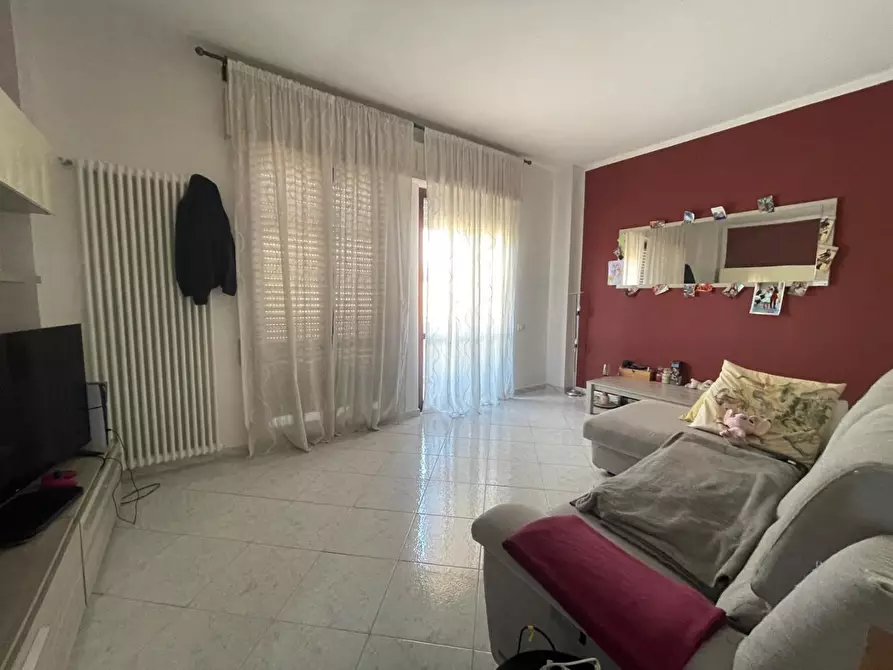 Immagine 3 di Appartamento in vendita  a Ortonovo