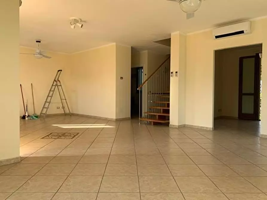 Immagine 3 di Casa bifamiliare in vendita  a San Giuliano Terme