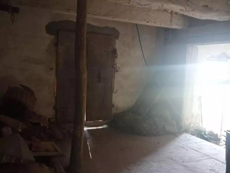 Immagine 8 di Rustico / casale in vendita  a Calci