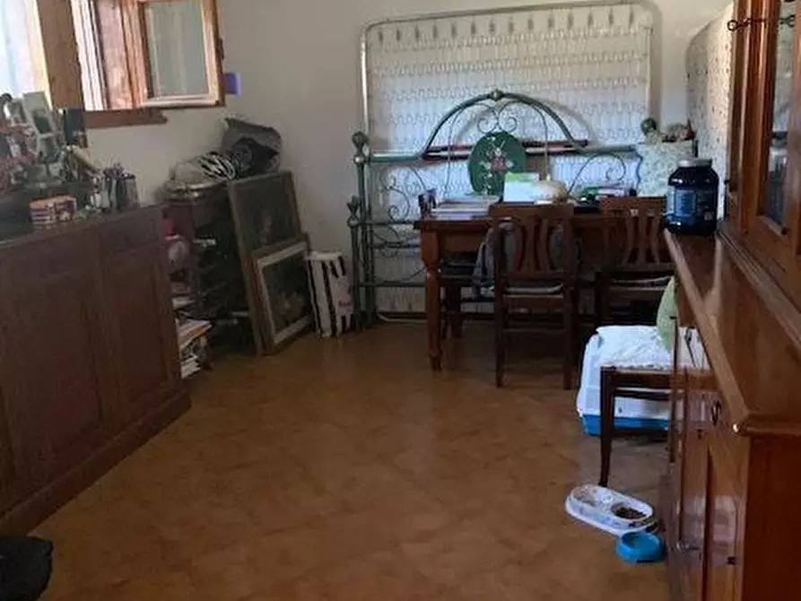 Immagine 7 di Villa in vendita  a Calci