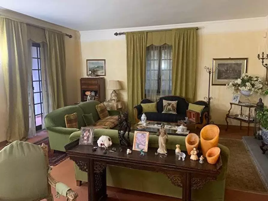 Immagine 28 di Villa in vendita  a Pisa