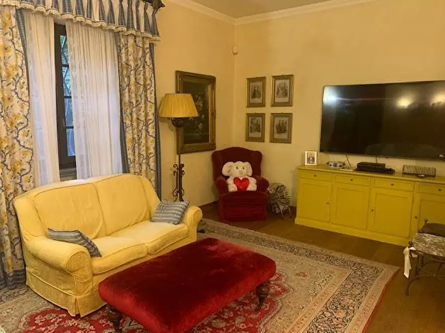 Immagine 24 di Villa in vendita  a Pisa