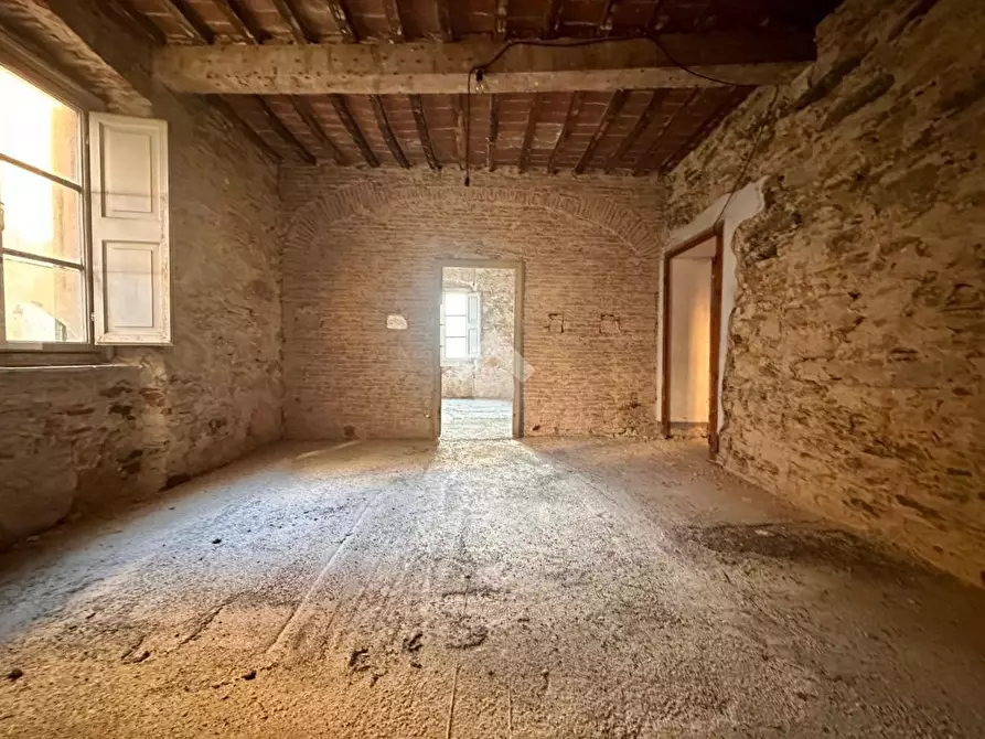 Immagine 2 di Rustico / casale in vendita  a Calci