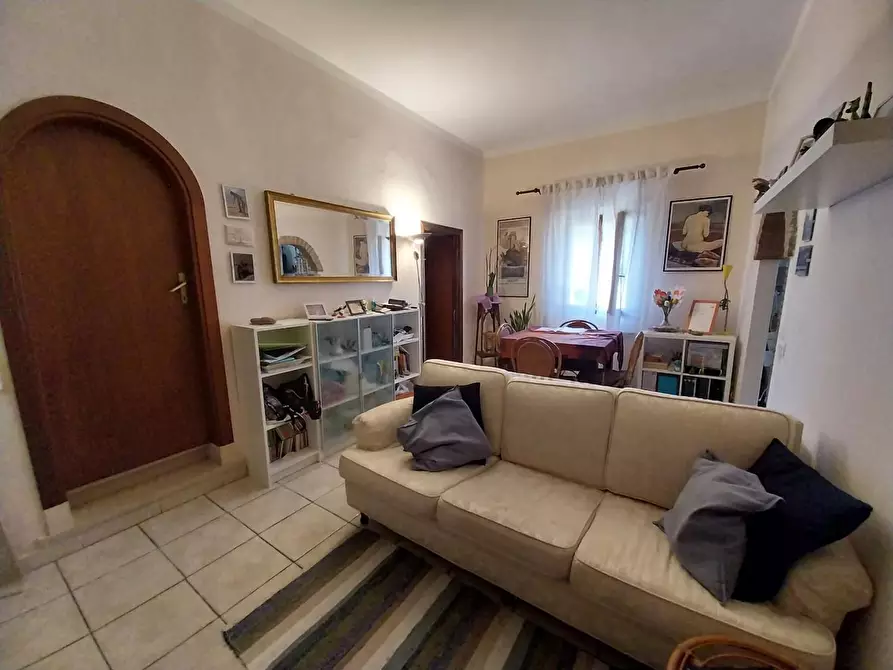 Immagine 2 di Appartamento in vendita  a Calci