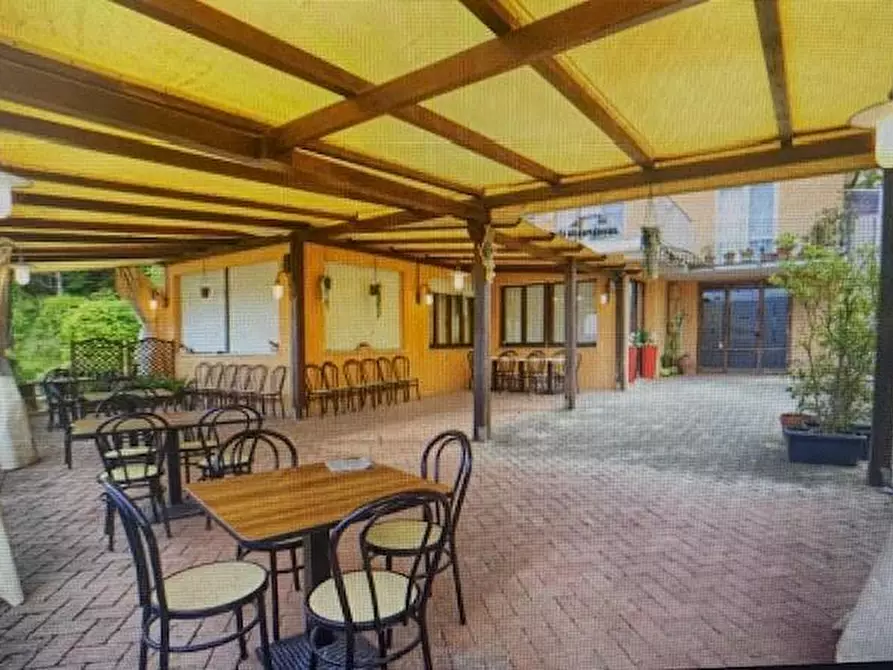 Immagine 6 di Locale commerciale in vendita  a Casciana Terme Lari