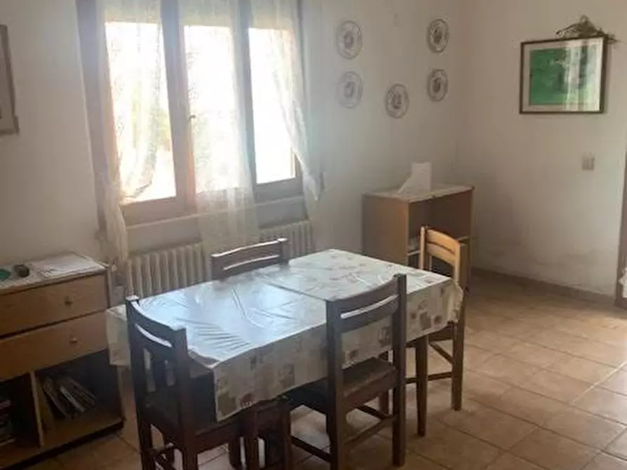 Immagine 11 di Casa indipendente in vendita  a Cascina