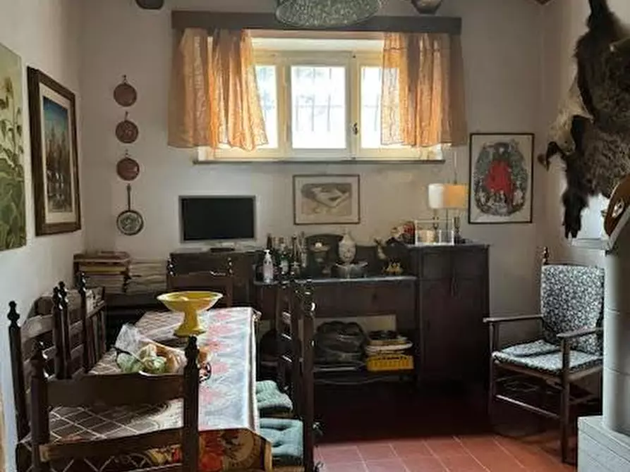 Immagine 16 di Villa in vendita  a Calci