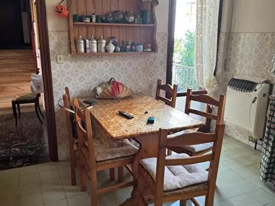Immagine 8 di Villa in vendita  a San Giuliano Terme