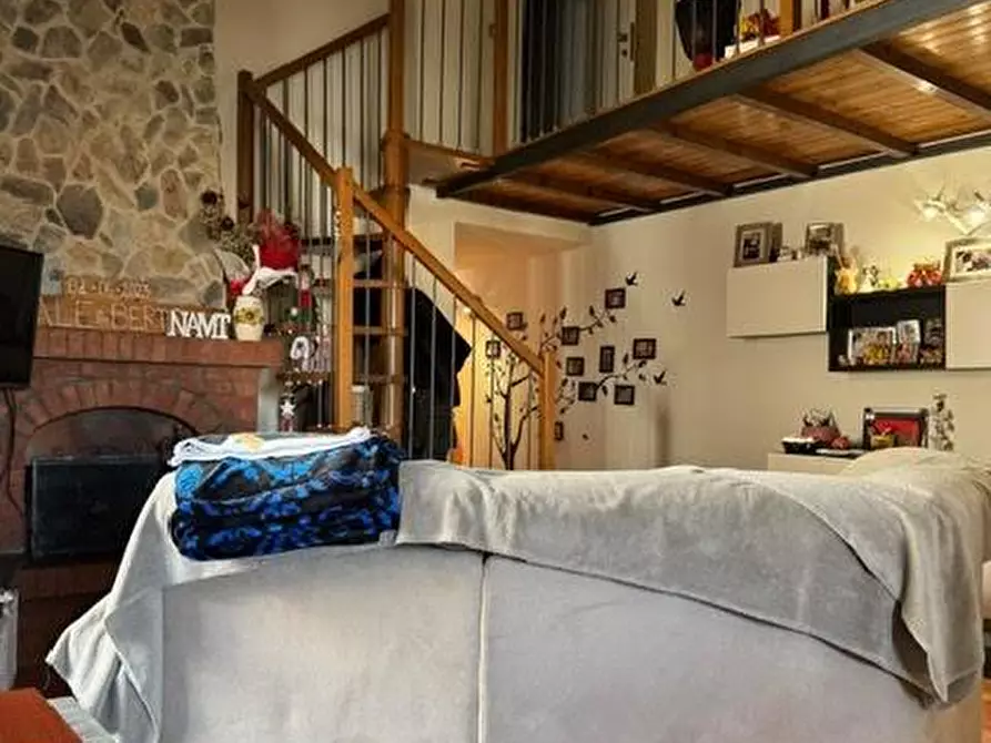 Immagine 4 di Appartamento in vendita  a Calci