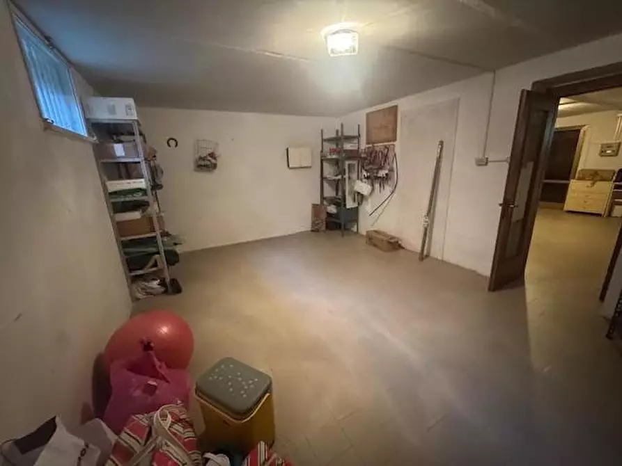 Immagine 14 di Villetta a schiera in vendita  a Calci