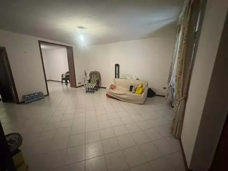 Immagine 21 di Villetta a schiera in vendita  a Calci