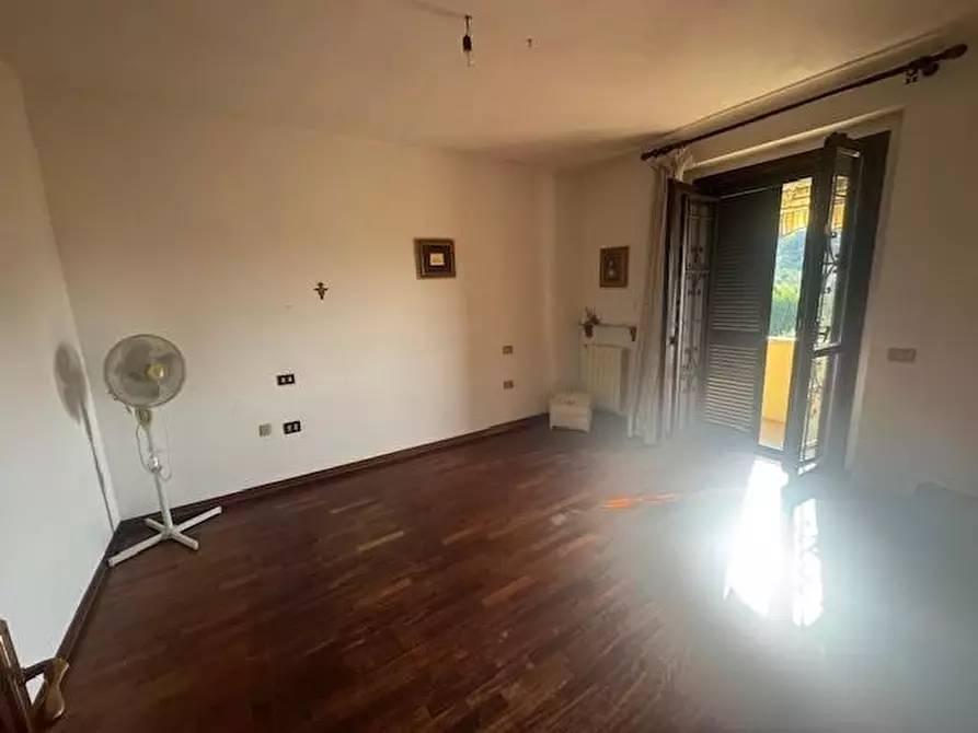 Immagine 11 di Villetta a schiera in vendita  a Calci