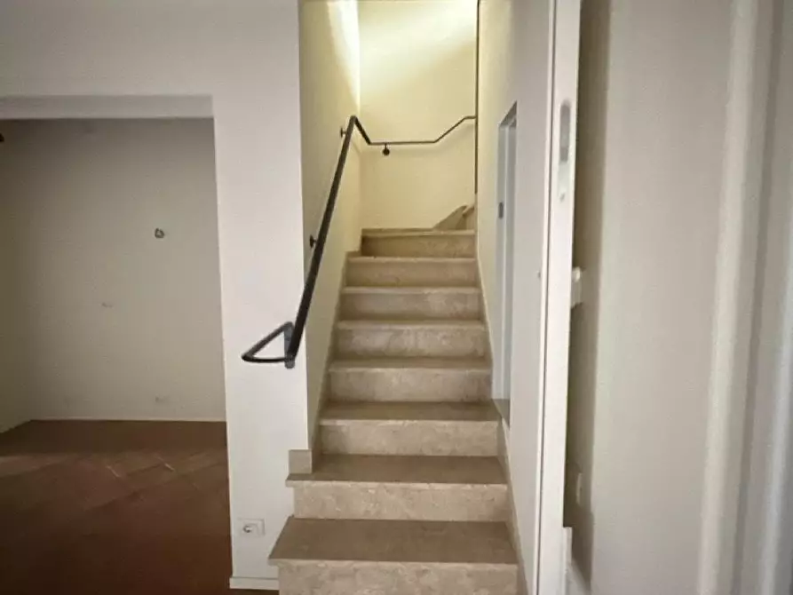 Immagine 11 di Appartamento in vendita  a Sovicille