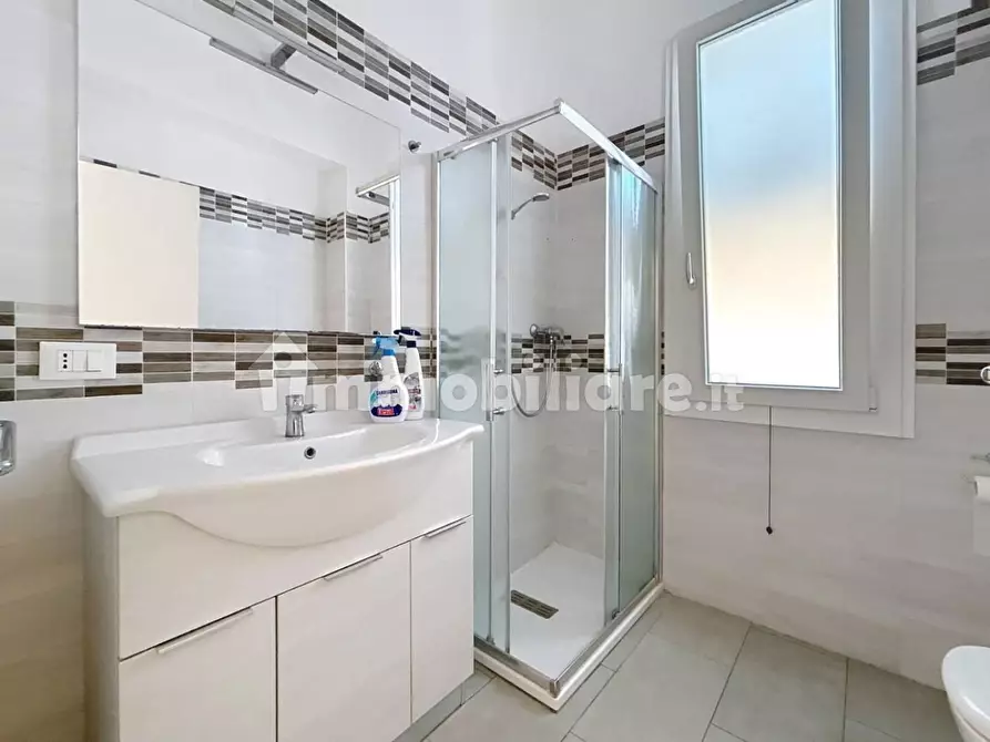 Immagine 11 di Appartamento in vendita  a Pisa