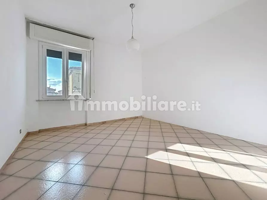 Immagine 9 di Appartamento in vendita  a Pisa