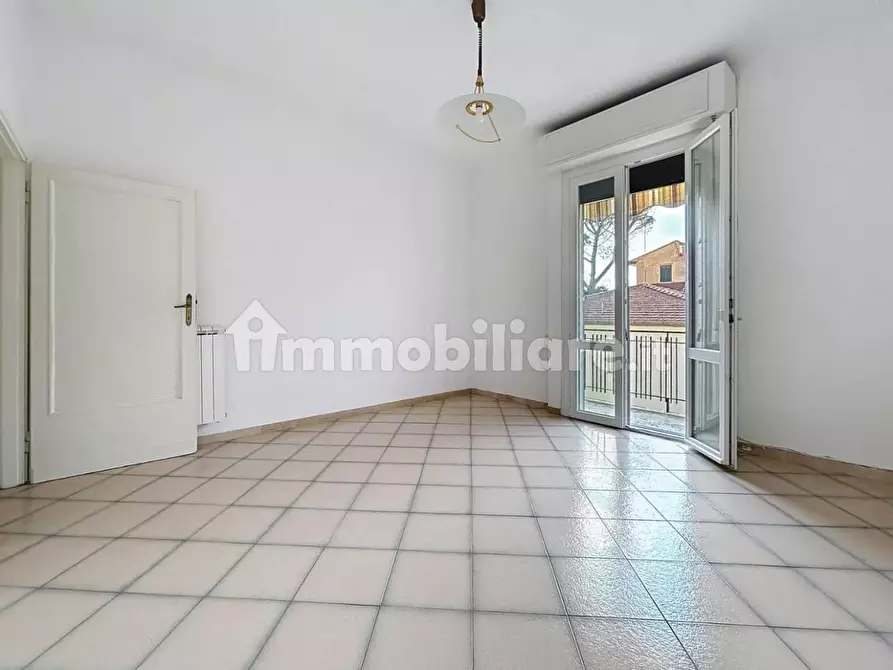Immagine 16 di Appartamento in vendita  a Pisa