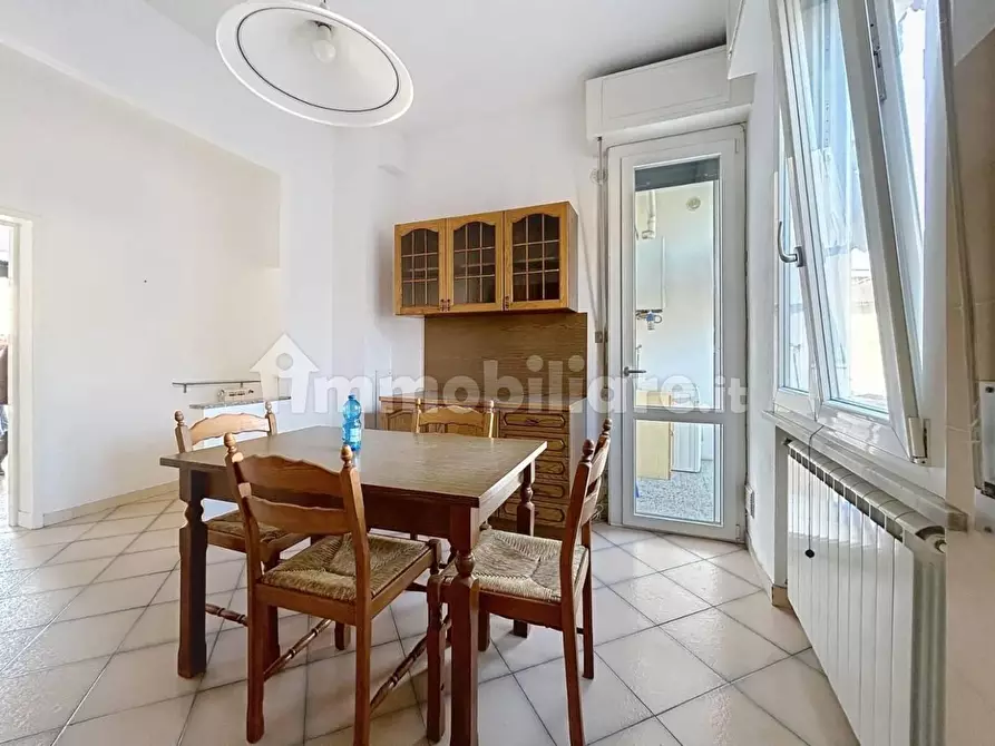 Immagine 5 di Appartamento in vendita  a Pisa