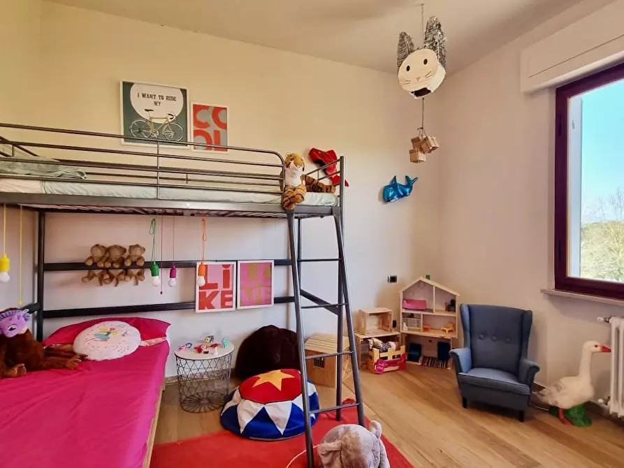 Immagine 48 di Villa in vendita  a Crespina Lorenzana